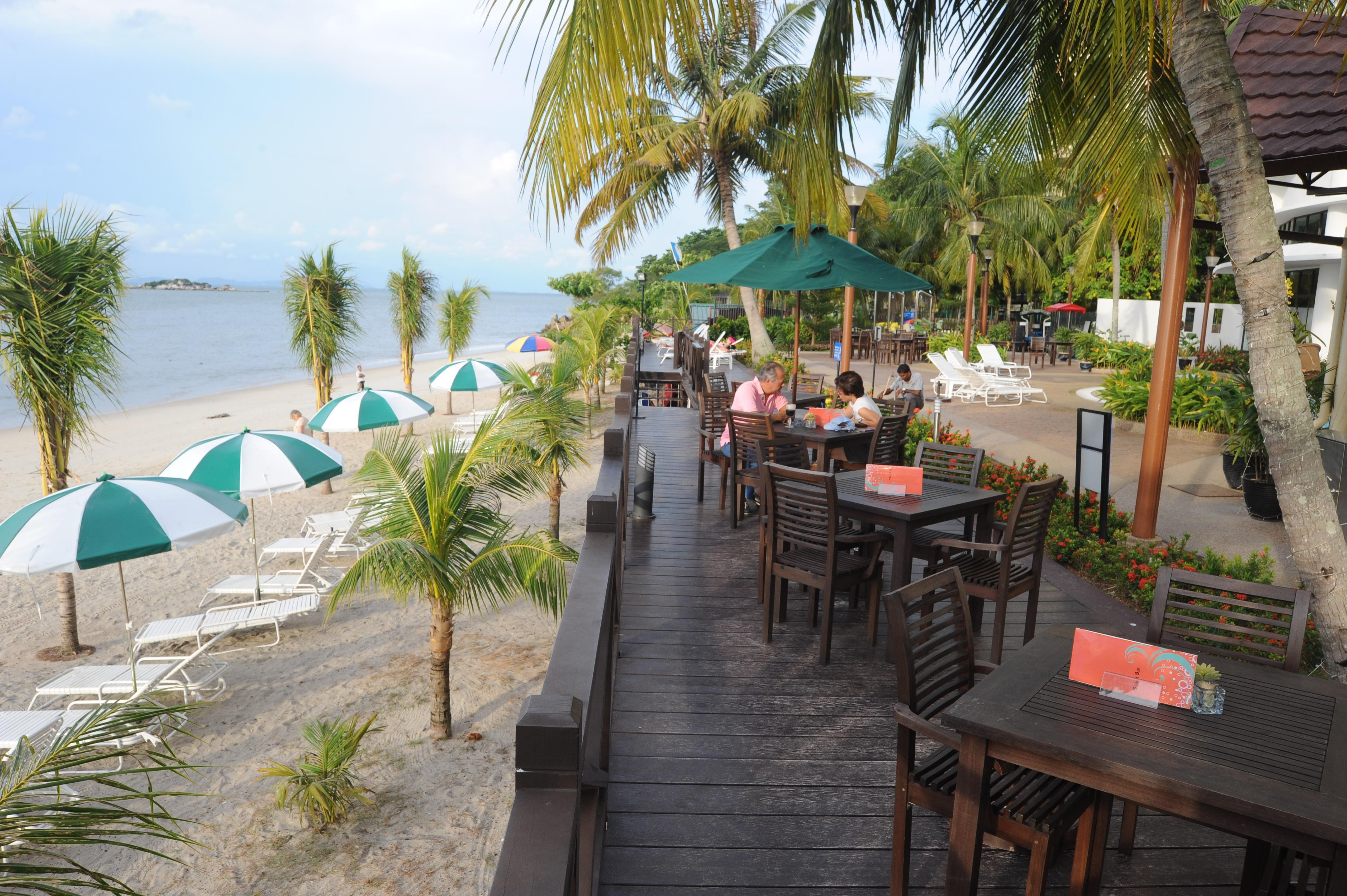 Flamingo Hotel By The Beach, Penang Tanjung Bungah  Exterior foto