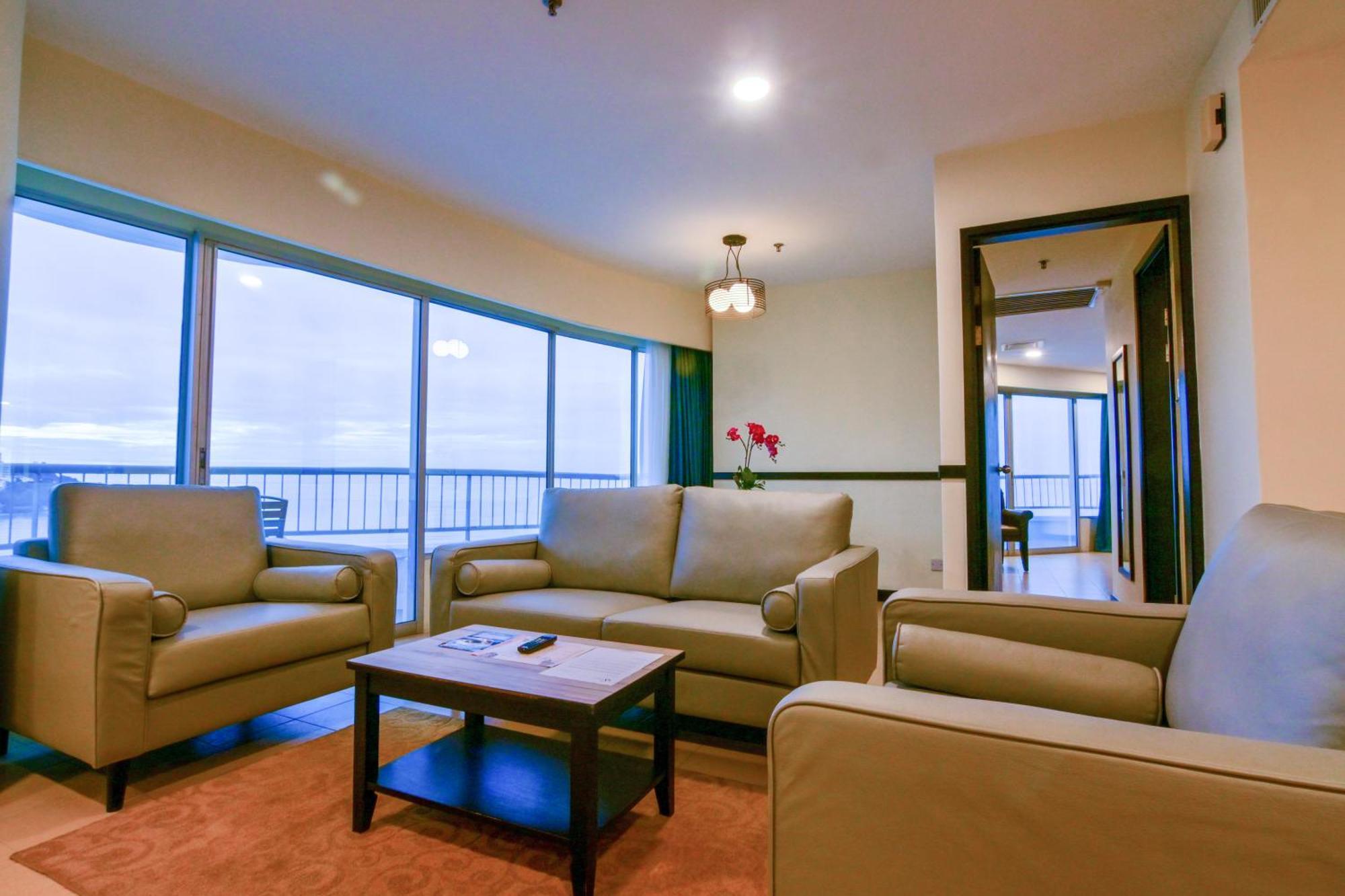 Flamingo Hotel By The Beach, Penang Tanjung Bungah  Exterior foto