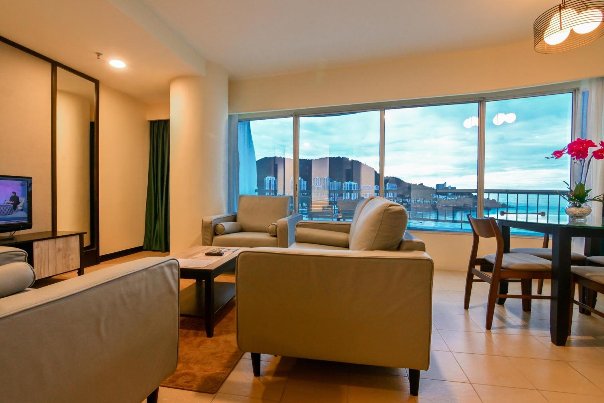 Flamingo Hotel By The Beach, Penang Tanjung Bungah  Exterior foto